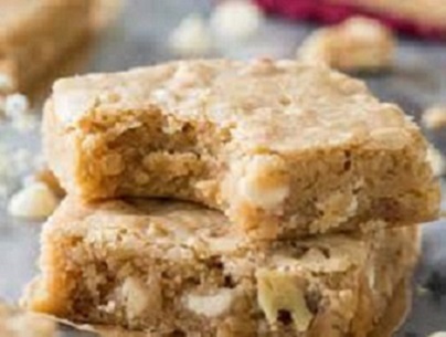 Desert: Blonde Brownies