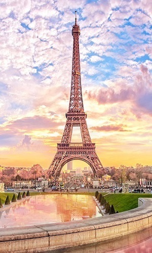 image of the eiffel tower